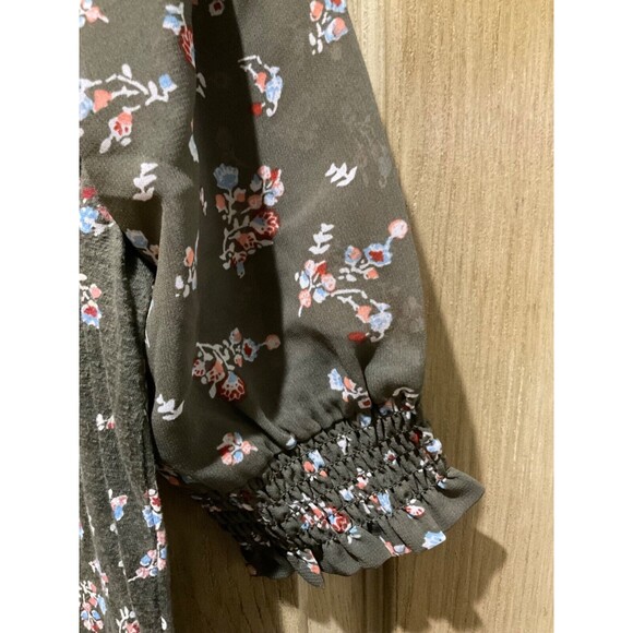 Lucky Brand Blouse S/P Womens Green Floral Short Sleeve Sheer Ruffle Sleeves - Picture 4 of 5